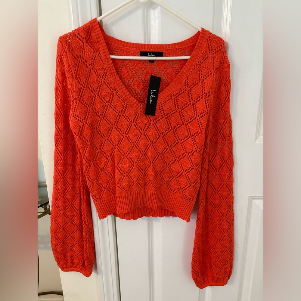 Lulus cropped knitted sweater